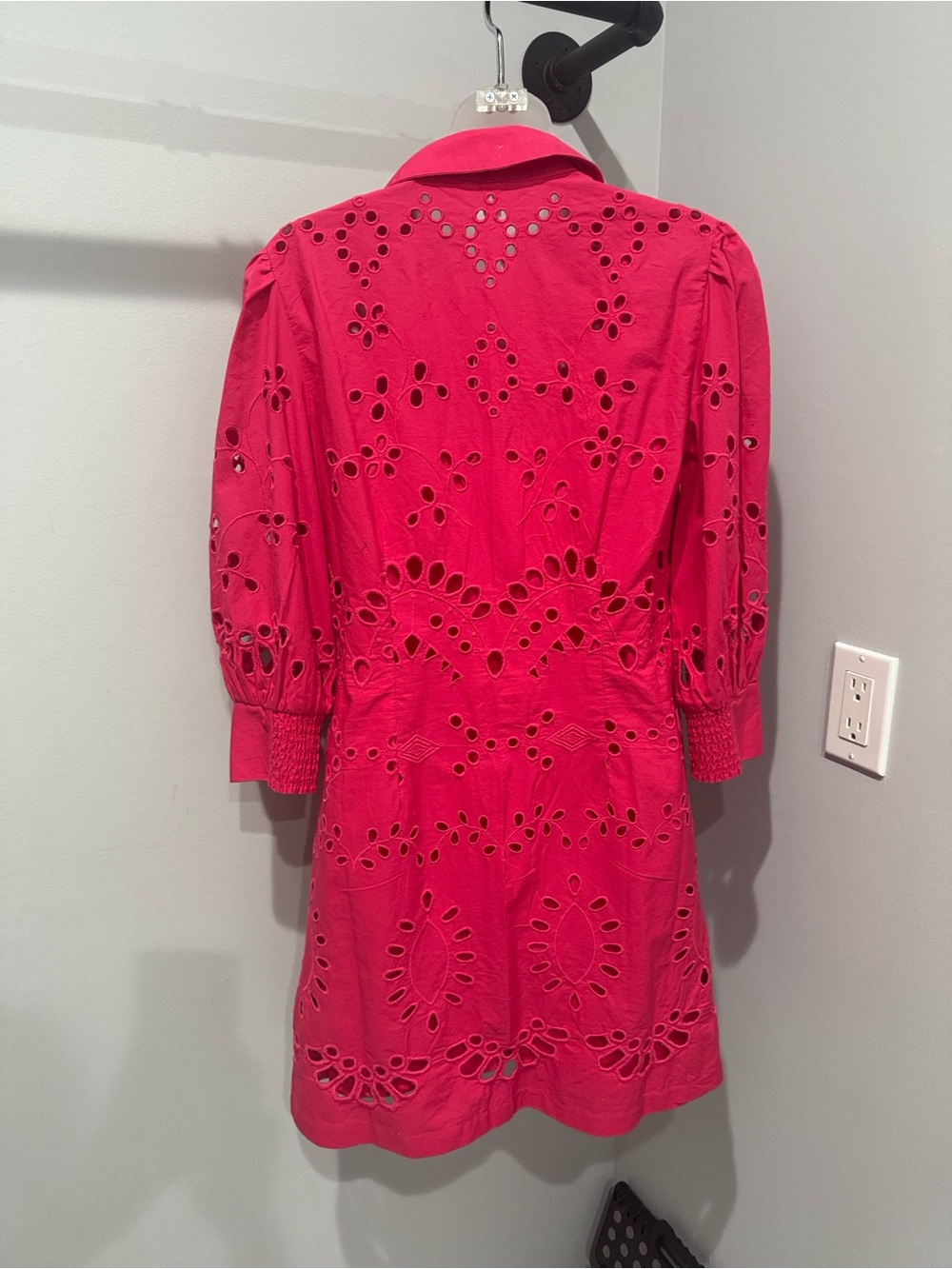 Women’s Eyelet Button-Front mini dress -small - Picture 2 of 3